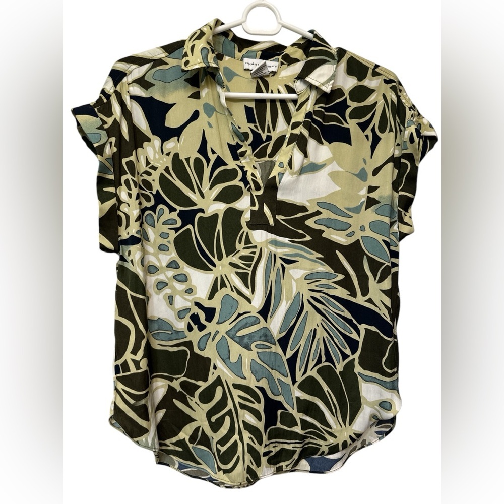 cupcakes & cashmere Green and Black Button Down Shirt